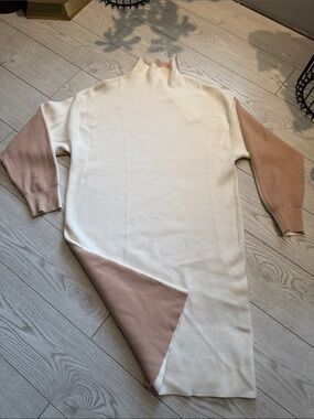 525 America Cream & Blush Colorblock Turtleneck Sweater Dress